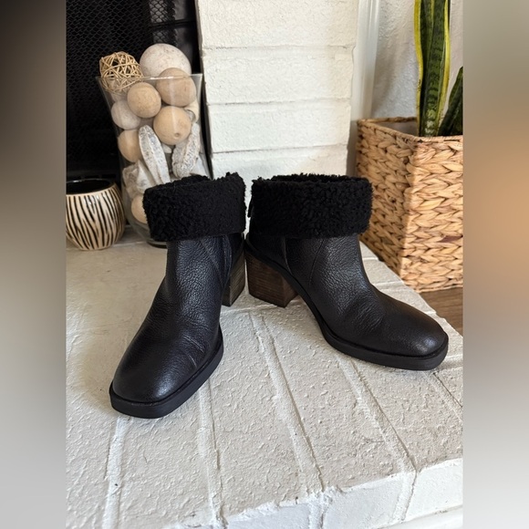 Kelsi Dagger Brooklyn Westward Ankle Boots Sz 9 main image 2